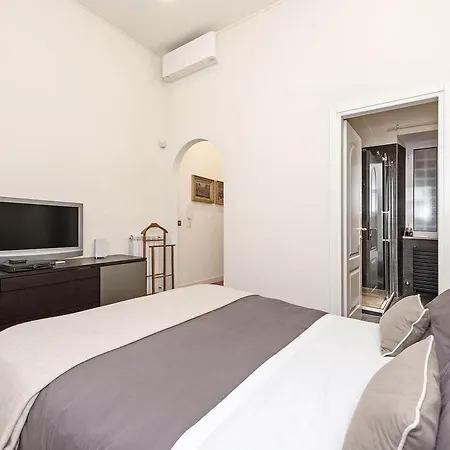 Apartment Friendly Apollo