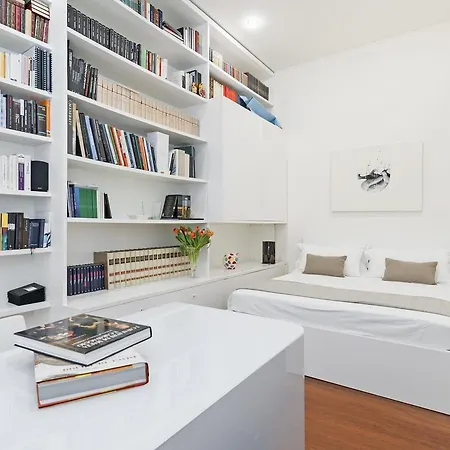Friendly Apollo Apartment Rom